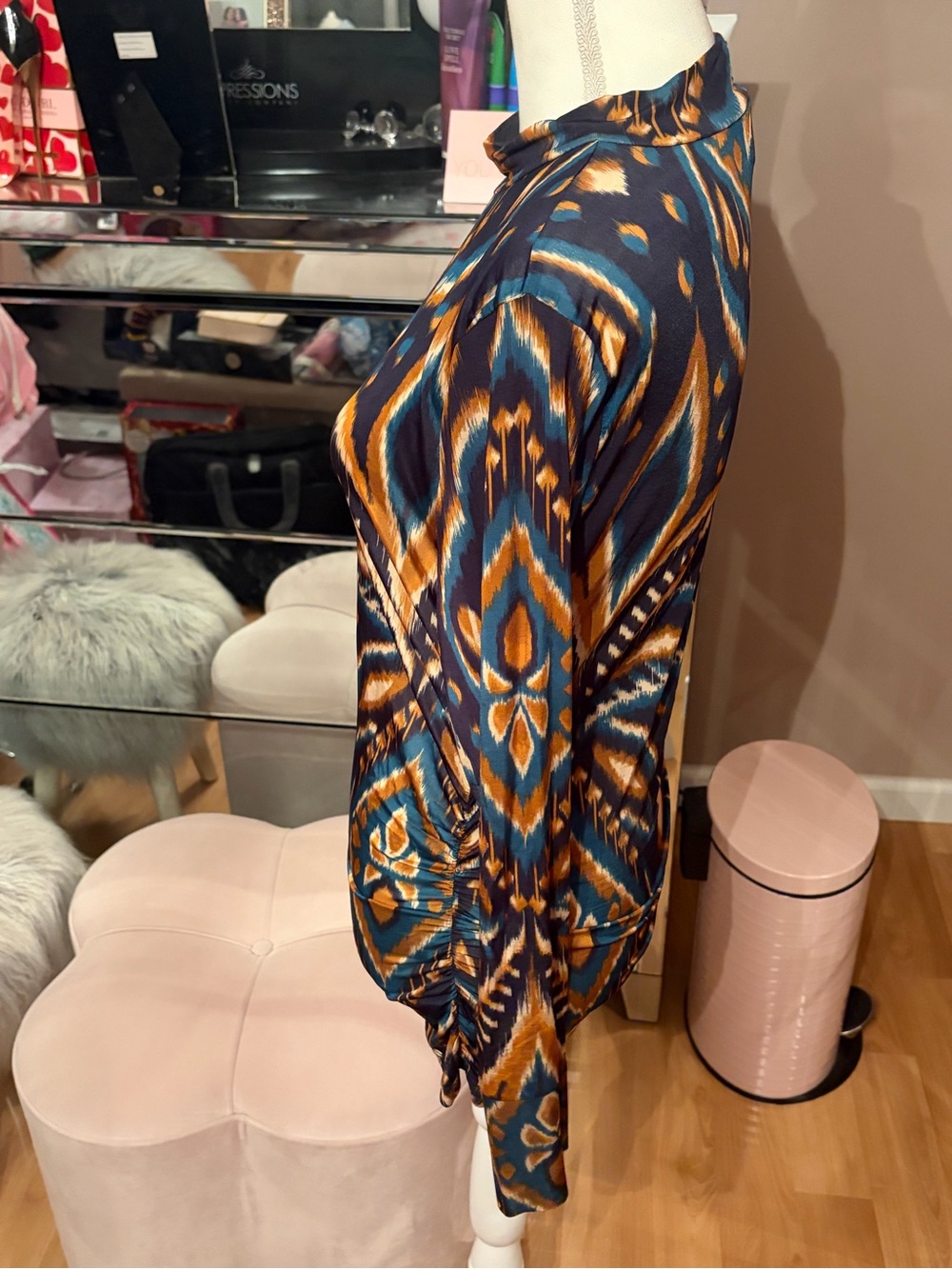 Farm Rio Blue & Orange Pineapple Ikat Jersey Blouse Size L - Picture 5 of 10